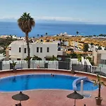 דירה Modern New Sea View In