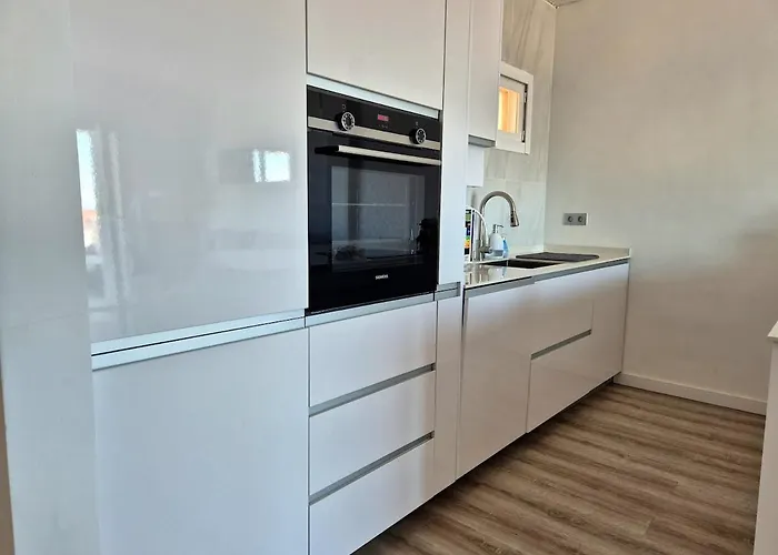 Modern New Sea View In Apartament